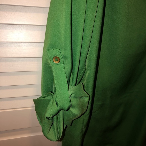 Button Up Bundle! S/M - Picture 6 of 7